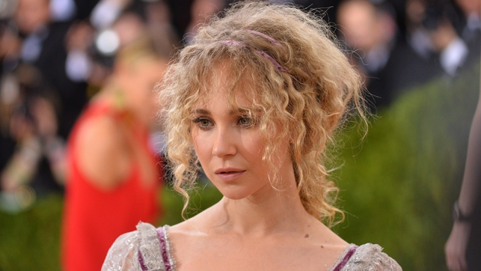 juno-temple-se-dam-nhan-vai-chinh-trong-venom-3-2